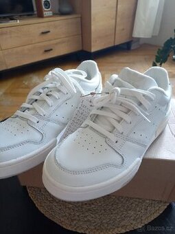 Adidas Team Court 2 - 1