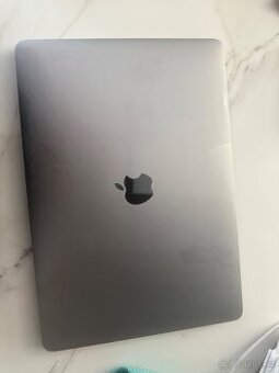 Macbook 13" 2019