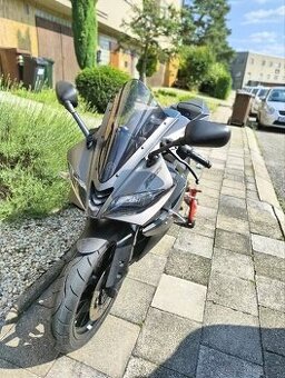 Yamaha YZF-R125