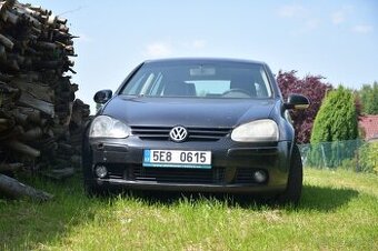Prodam VW golf 5 1.6 fsi 85kw ( na díly nebo pro kutily)