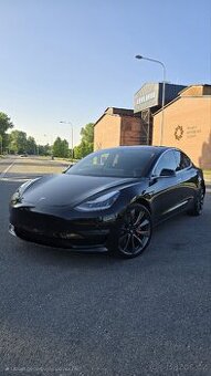Tesla model 3 Performance, ZÁRUKA, odpočet DPH