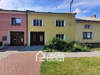 Prodej rodinného domu s průjezdem a zahradou o výměře 434m2 