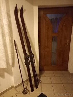 Starožitné Lyže