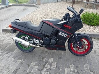 Kawasaki gpx 600
