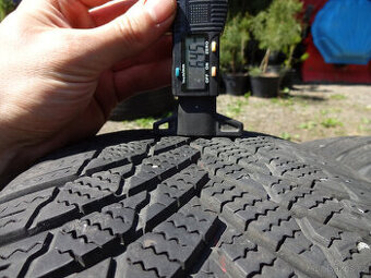 Zimní pneu Firestone 225/60/18 104V DOT4222