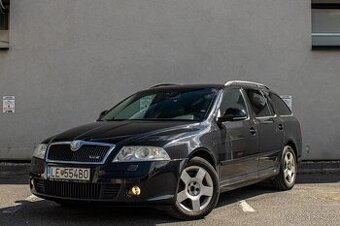 Škoda Octavia Combi 2.0 TDI CR RS DSG