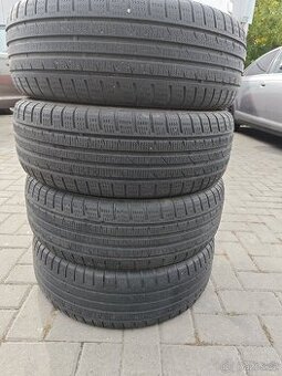 Zimní pneu Superia Bluewin 195/65 R16 Sada 4x