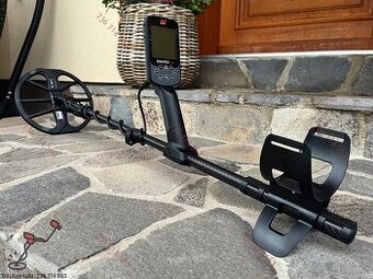 Nový detektor kovů Minelab Equinox 700