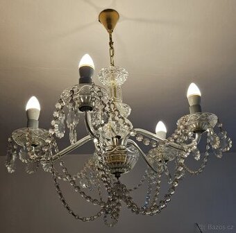 Prodám křišťálový lustr