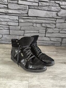 Kotníkové boty vel. 39