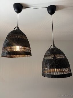 Stropní světlo nad jídelní stůl