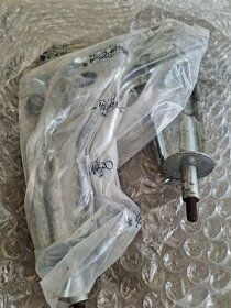 Saab 9000CS nová ramena