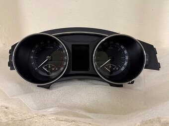 Panel přístrojů, budíky Škoda Superb II  Maxidot