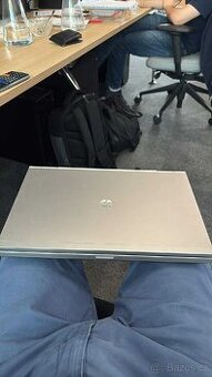 HP EliteBook 8570p
