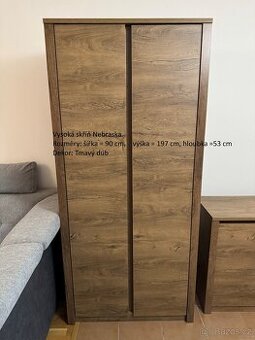 Vysoká skříň Nebraska
