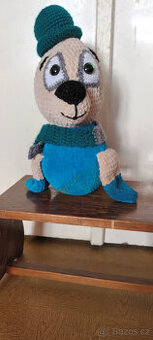 HÁČKOVANÝ LACHTAN - 1