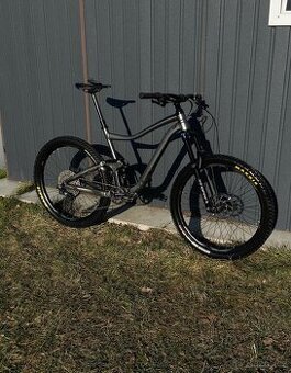 Horské kolo Giant Trance 2