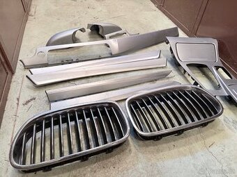 BMW F10/11- lišty,Krytky zrcarek,Přední ledvinky