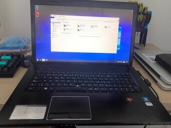 notebook Lenovo G770/i5/8G RAM/ATI HD6650M 2GB/750G/17.3