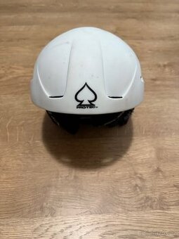 Lyžařská helma Pro-Tec, vel M