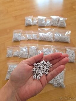 Korálky s písmenky - bílá kostička - 5000 ks