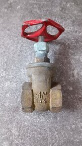 Mosazný ventil 1 1/4