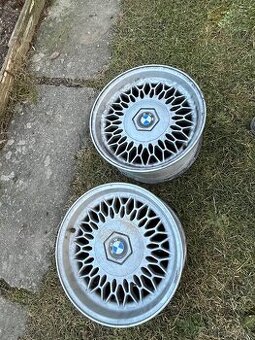 Alu kola BMW E32