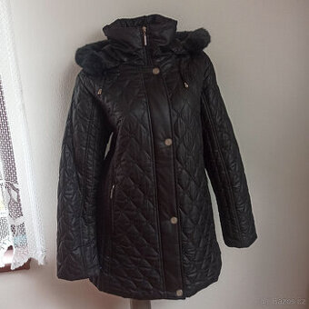 dámská zimní bunda s kapucí L - XL  TOP STAV