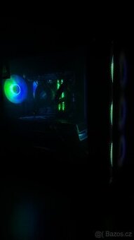 RX 6800 16GB / Ryzen 5 5600 / 1TB SSD / B550 WIFI