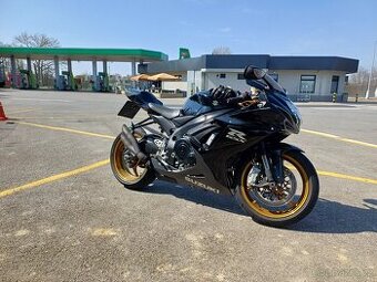 Suzuki gsxr 600