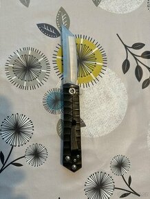 Nůž ocel D2