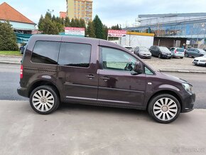 Caddy 1.6TDI 5mst, 2x šoupačky