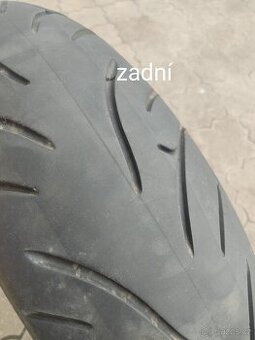 Gumy na motorku - 1
