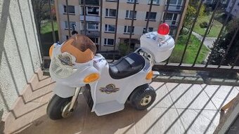 Dětská elektrická motorka - tříkolka