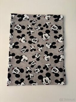 Nákrčník cca 10 - 12 let Mickey Mouse 26x33 cm - 1