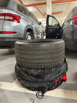 2x Letní pneumatiky Dunlop Sport Maxx RT2 na 19”disky