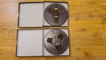 Dvě pásky AGFA na 18cm plastové cívce BASF, délka 550 m - 1
