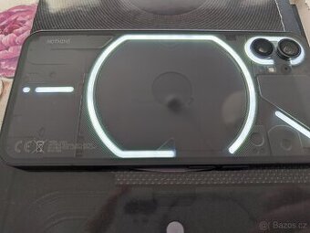 Prodám Nothing phone 1 8/256GB