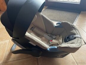 Cybex ATON 5 + isofix