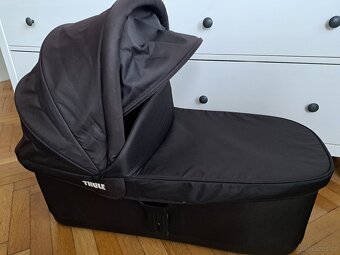 Hluboká korba Thule urban glide 2