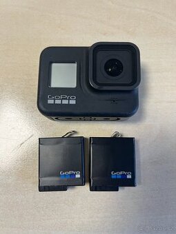 GoPro Hero 8 Black + příslušenství