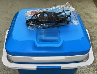 Cestovní chladící box 26l - 12/230V