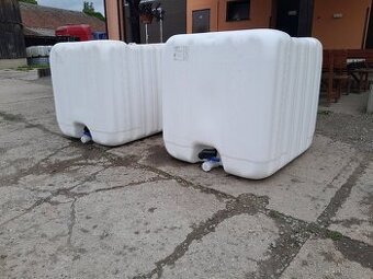 Ibc, kontajnery, nadrž na 1000litrů