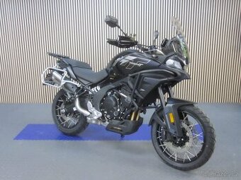 CFMOTO 700MT Adventure