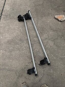 Střešní nosiče Thule na Audi A3