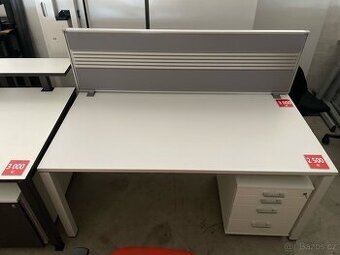 Stůl Steelcase