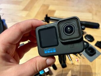 GoPro hero 10 black + max lens mod + příslušenství - 1