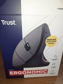 Ergonomická myš