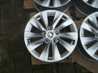 alu 16" ORIGINAL ŠKODA Octavia IV nejetééé