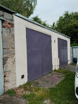 Prodám dvě garáže